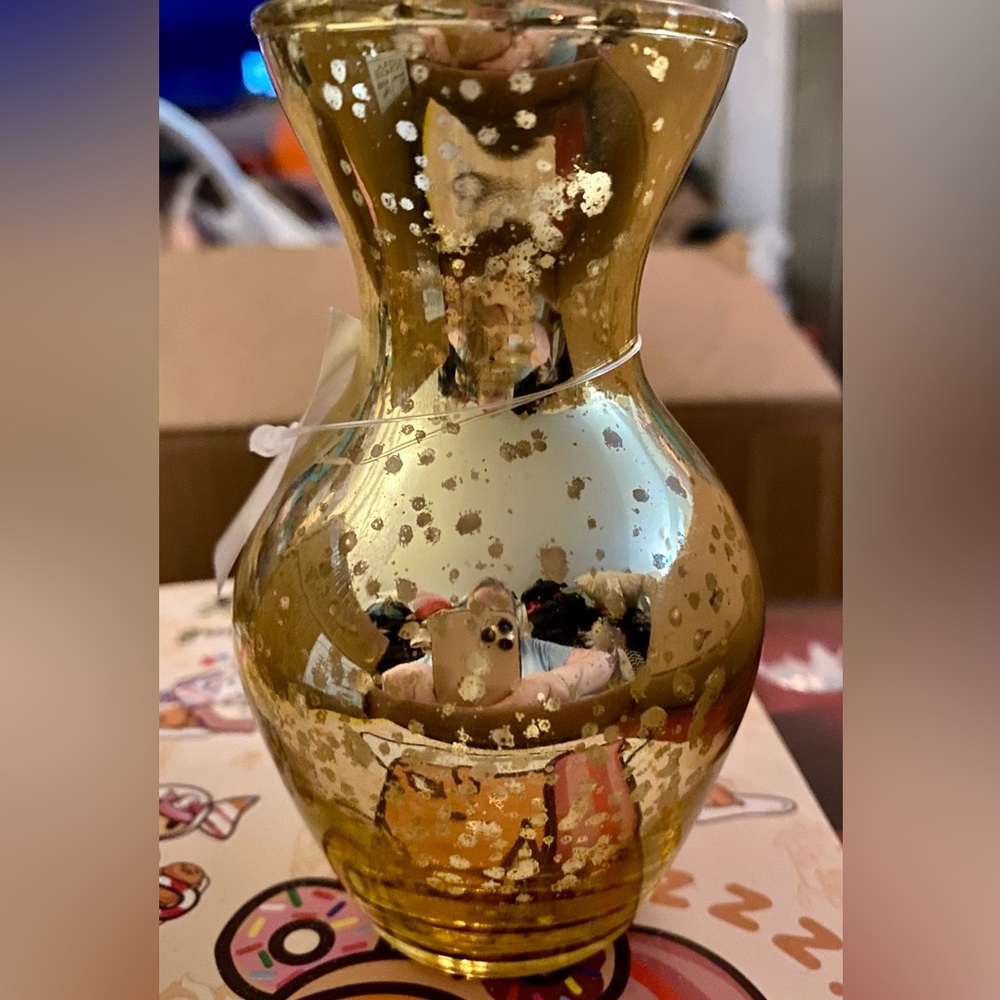 Beautiful Mercury Glass vase! Gold mottled colour - perfect size for many things